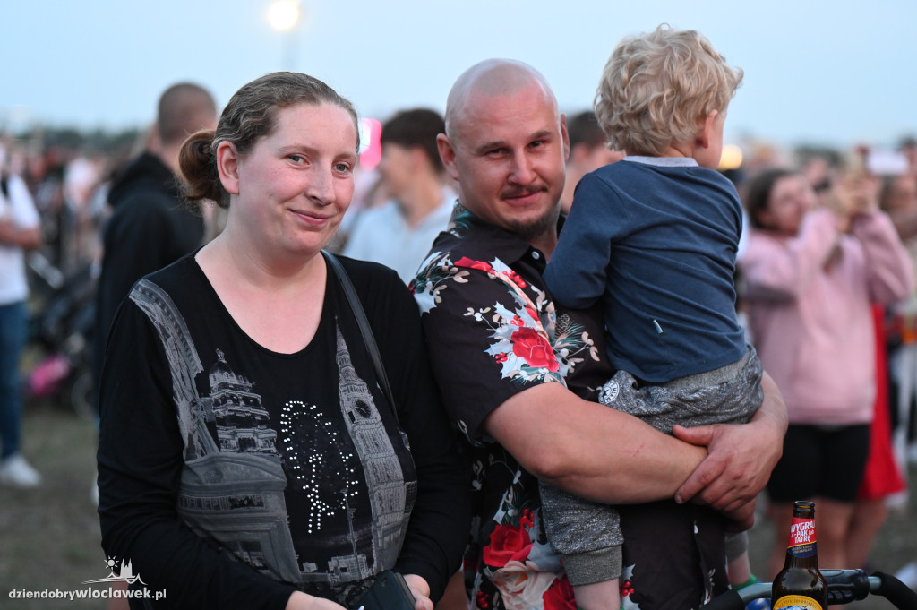 Święto Powiatu - dzień II - tłumy na koncertach
