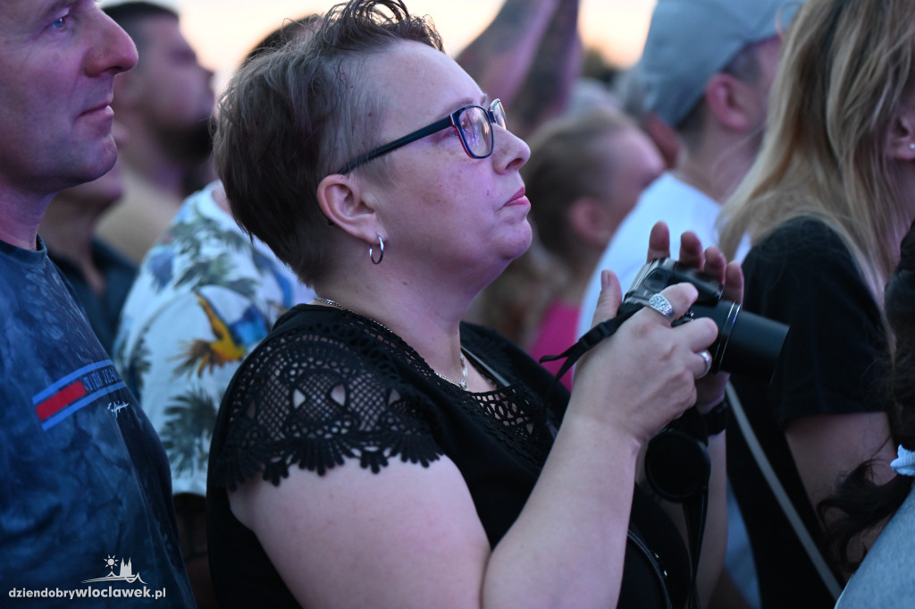 Święto Powiatu - dzień II - tłumy na koncertach