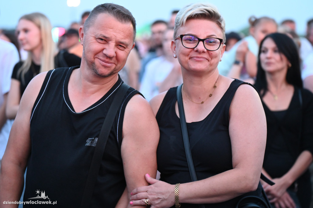 Święto Powiatu - dzień II - tłumy na koncertach