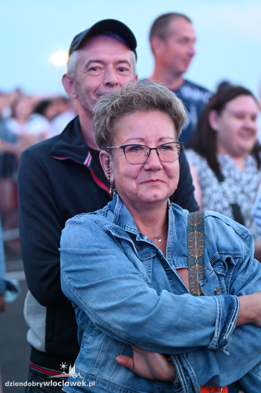 Święto Powiatu - dzień II - tłumy na koncertach