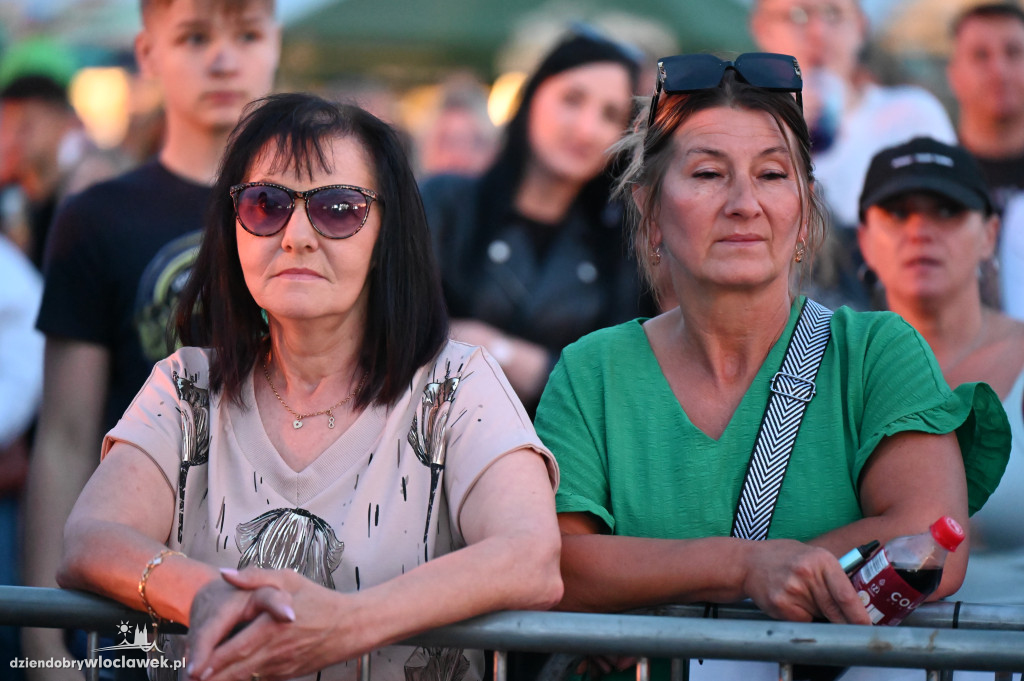 Święto Powiatu - dzień II - tłumy na koncertach