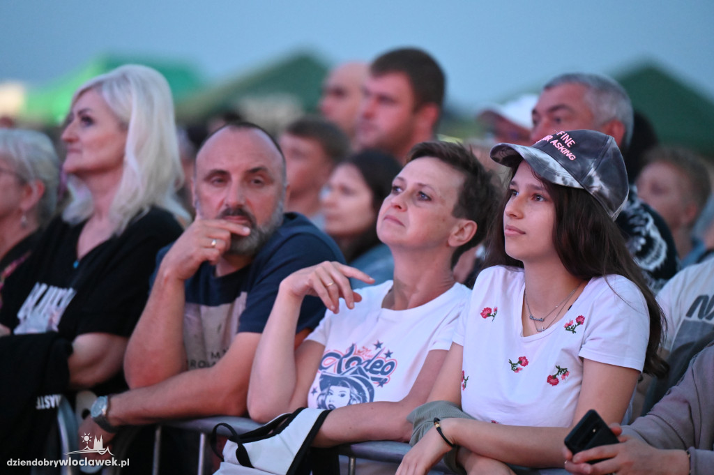 Święto Powiatu - dzień II - tłumy na koncertach