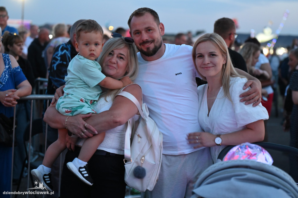 Święto Powiatu - dzień II - tłumy na koncertach