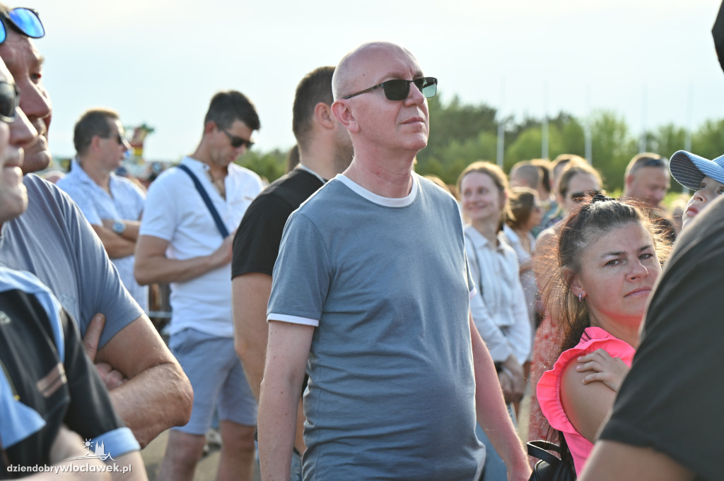 Święto Powiatu - dzień II - tłumy na koncertach