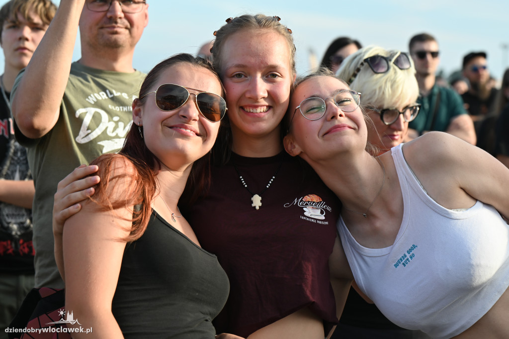 Święto Powiatu - dzień II - tłumy na koncertach