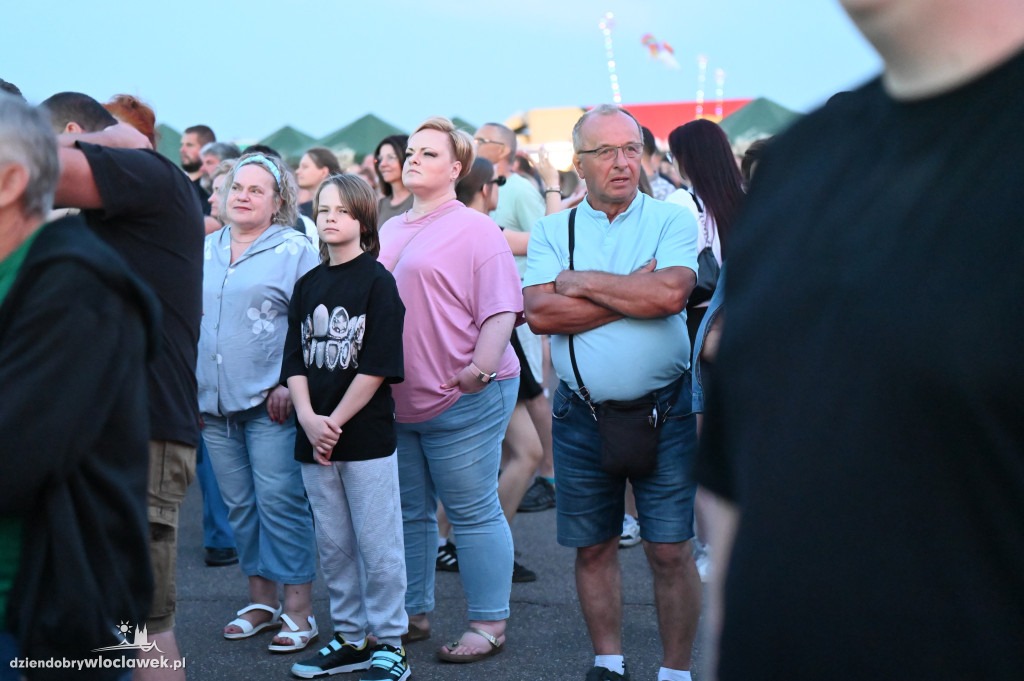 Święto Powiatu - dzień II - tłumy na koncertach