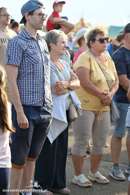 Święto Powiatu - dzień II - tłumy na koncertach
