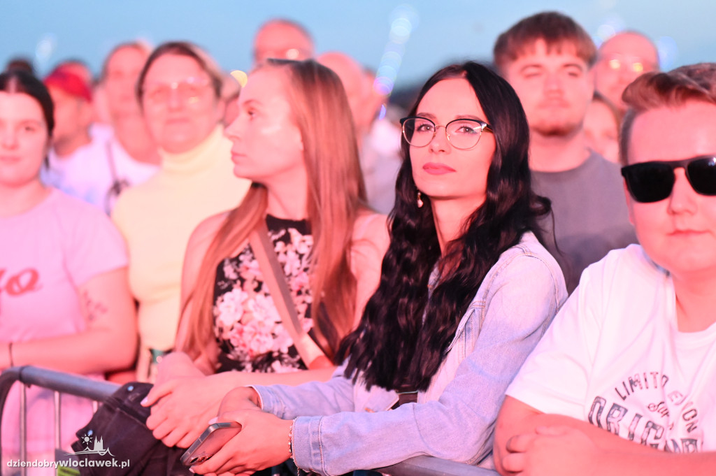 Święto Powiatu - dzień II - tłumy na koncertach