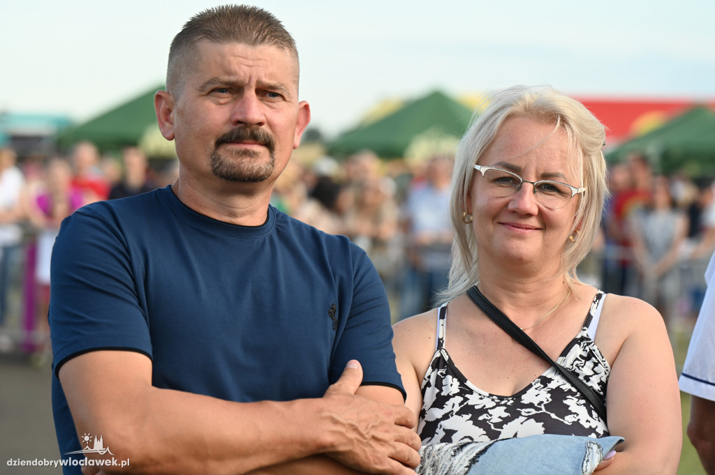 Święto Powiatu - dzień II - tłumy na koncertach
