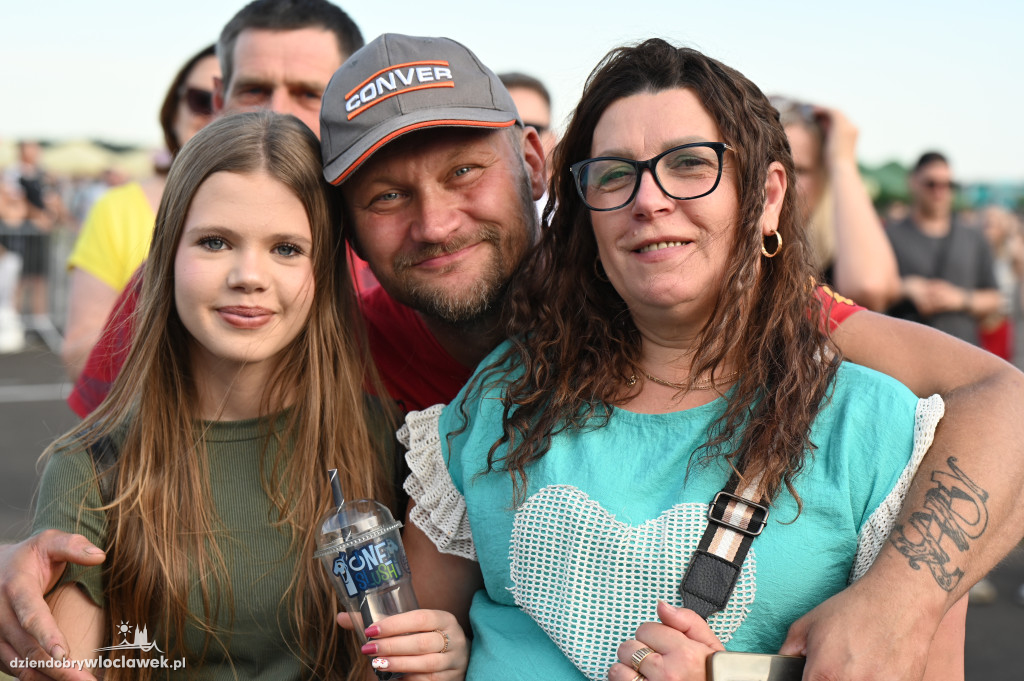 Święto Powiatu - dzień II - tłumy na koncertach