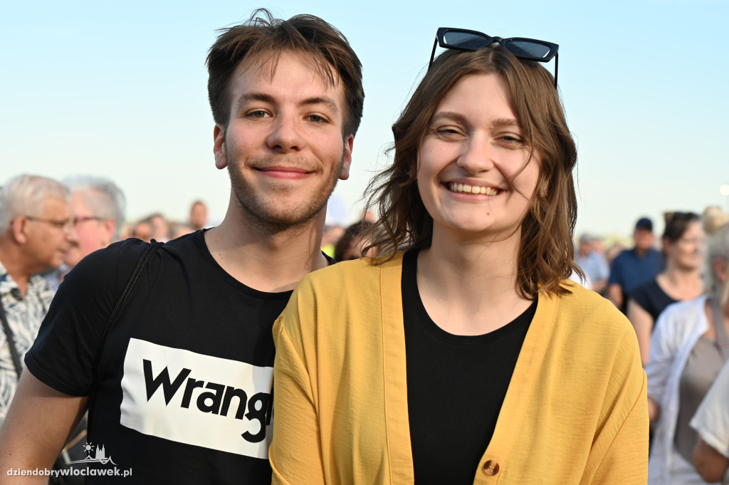 Święto Powiatu - dzień II - tłumy na koncertach