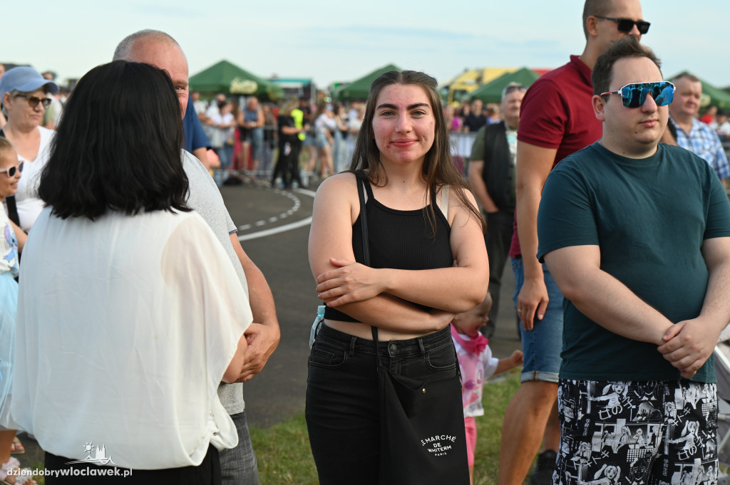 Święto Powiatu - dzień II - tłumy na koncertach