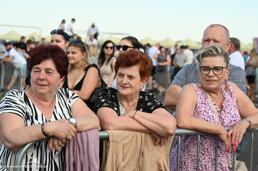 Święto Powiatu - dzień II - tłumy na koncertach
