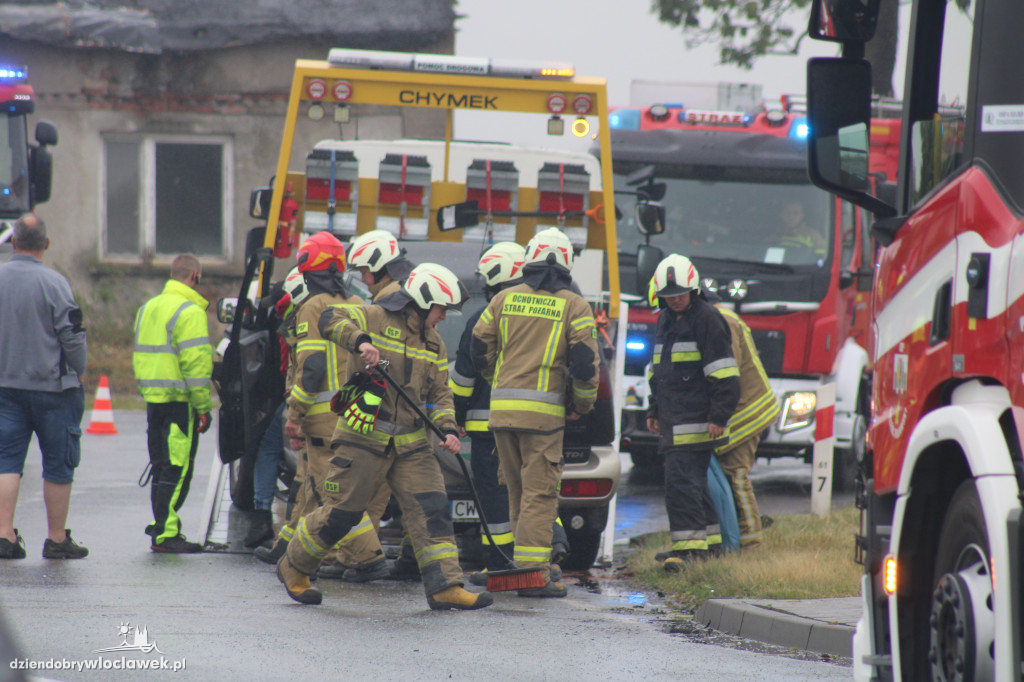 Wypadek w Pikutkowie. 4 osoby w szpitalu