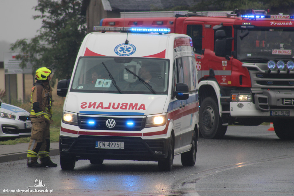 Wypadek w Pikutkowie. 4 osoby w szpitalu