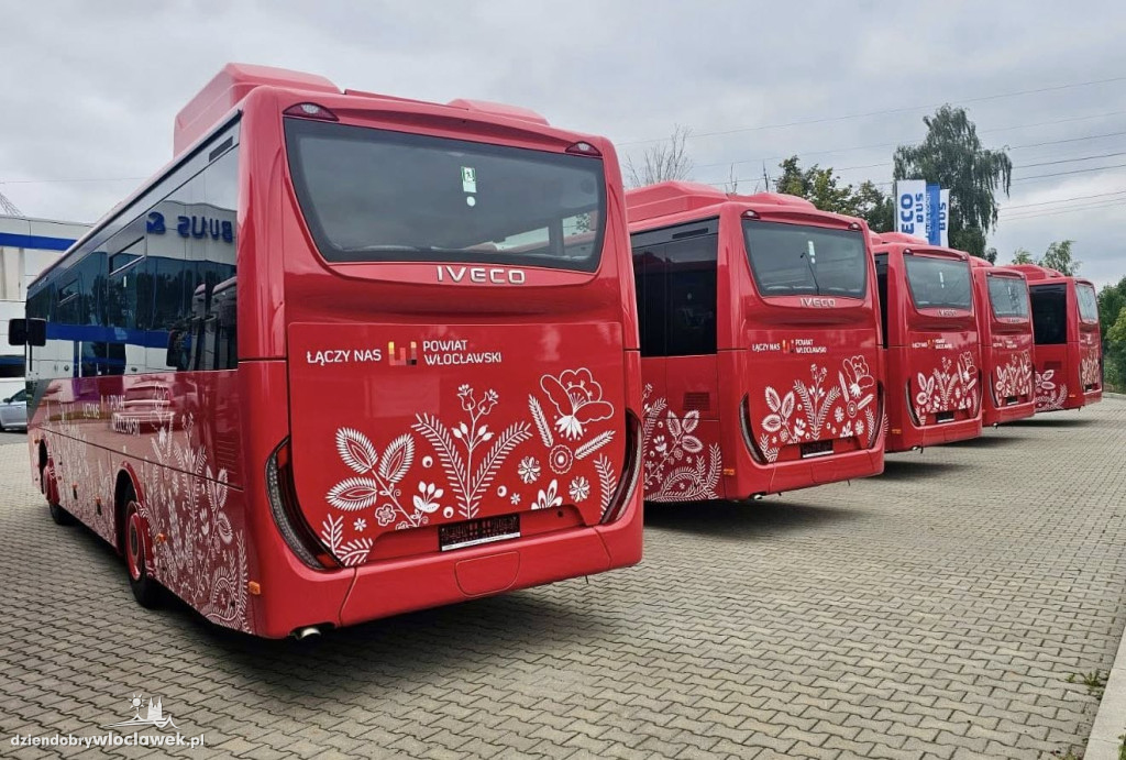 Powiat ma nowe autobusy hybrydowe
