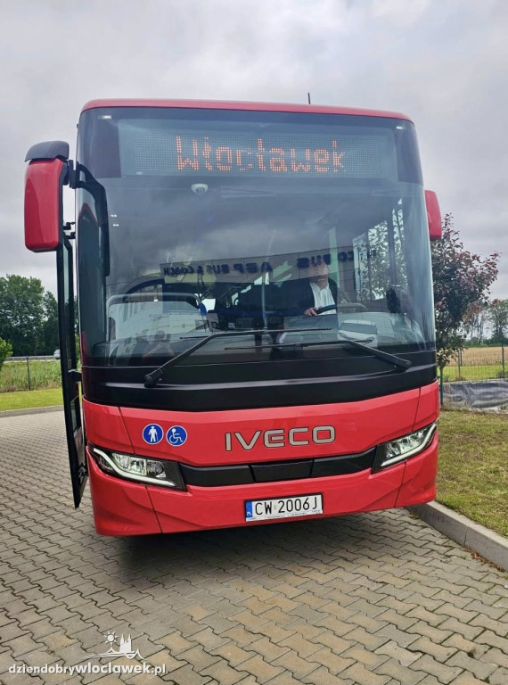 Powiat ma nowe autobusy hybrydowe