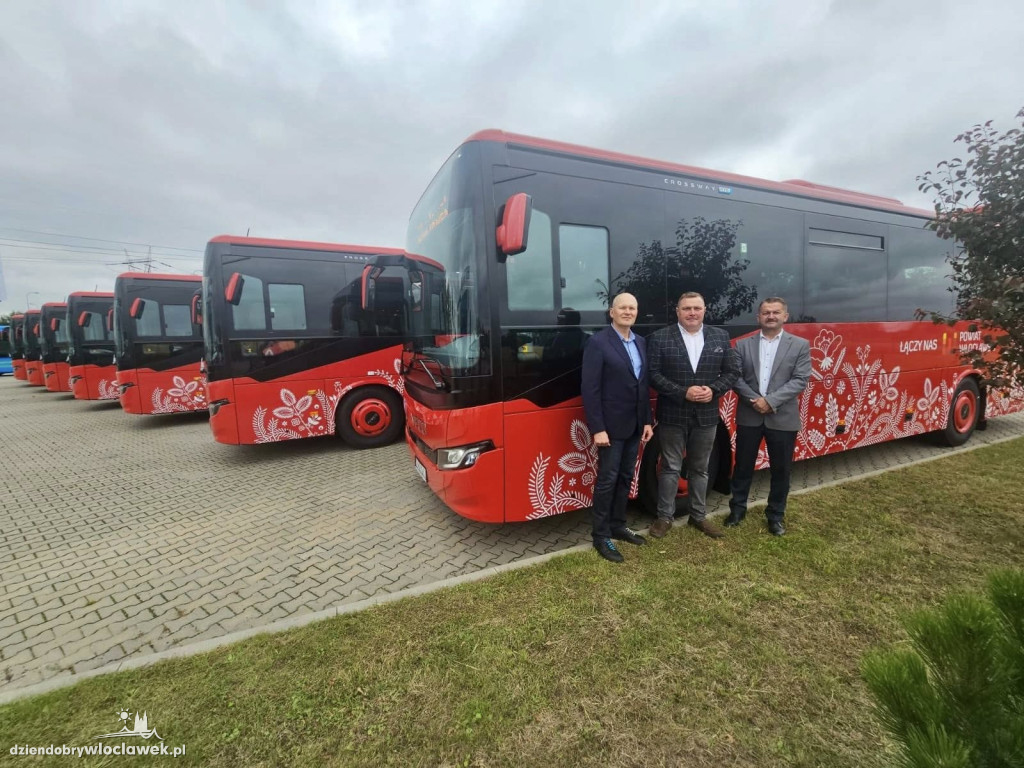 Powiat ma nowe autobusy hybrydowe