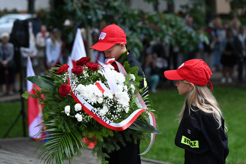 Obchody Powstania Warszawskiego w Parku Łokietka