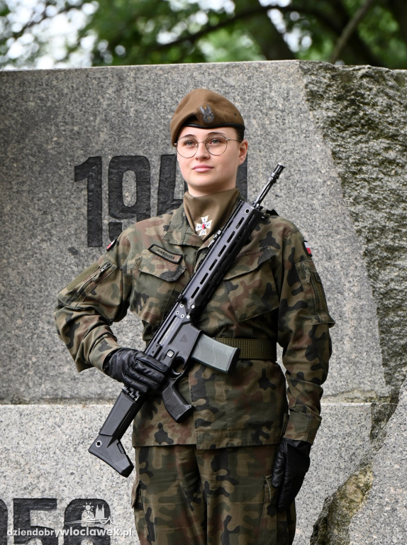Obchody Powstania Warszawskiego w Parku Łokietka