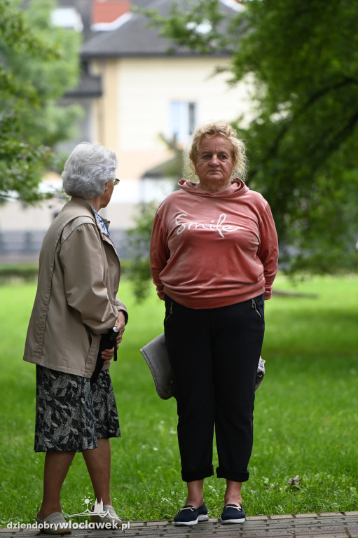 Obchody Powstania Warszawskiego w Parku Łokietka