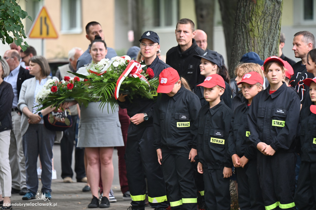Obchody Powstania Warszawskiego w Parku Łokietka