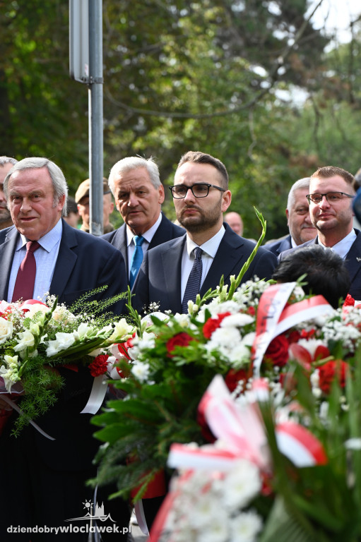 Obchody Powstania Warszawskiego w Parku Łokietka
