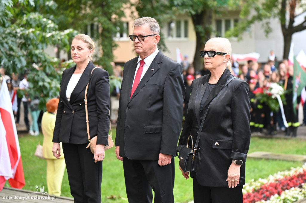 Obchody Powstania Warszawskiego w Parku Łokietka