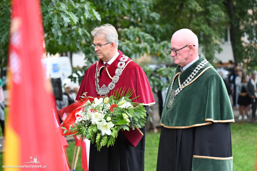 Obchody Powstania Warszawskiego w Parku Łokietka