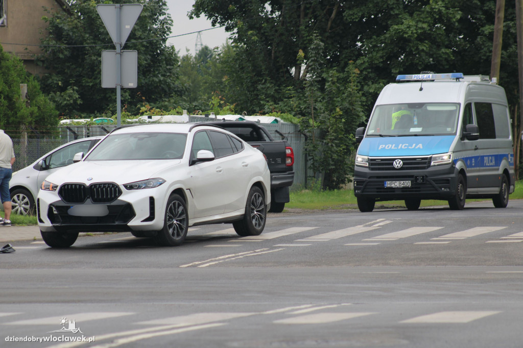 Potrącenie rowerzystki na Obwodowej
