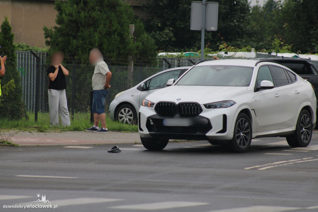 Potrącenie rowerzystki na Obwodowej