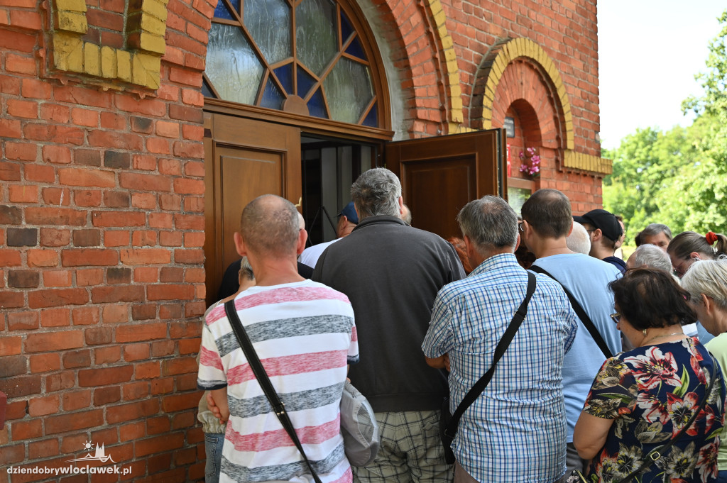 Spacer z przewodnikiem: „Nekropolia z Cerkwią”