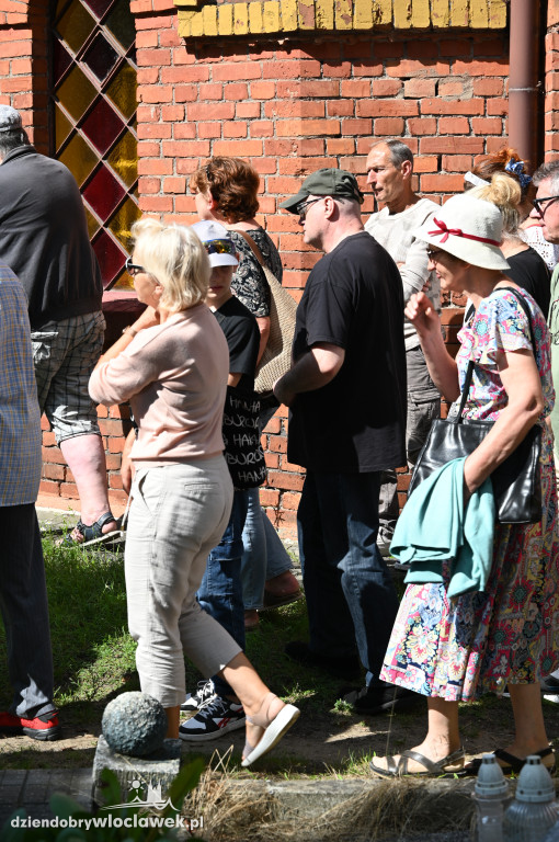 Spacer z przewodnikiem: „Nekropolia z Cerkwią”