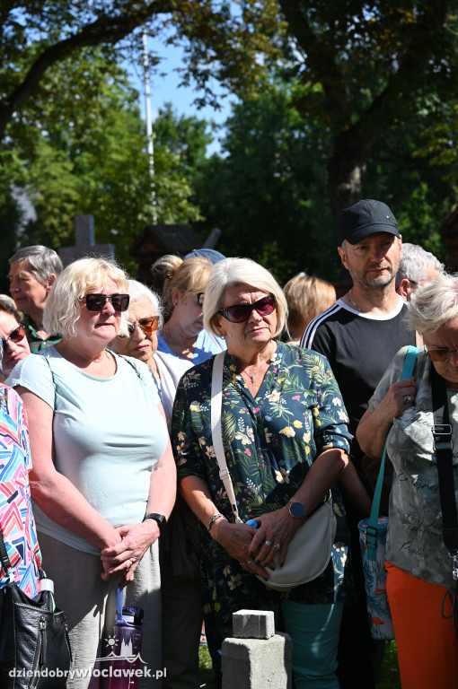 Spacer z przewodnikiem: „Nekropolia z Cerkwią”