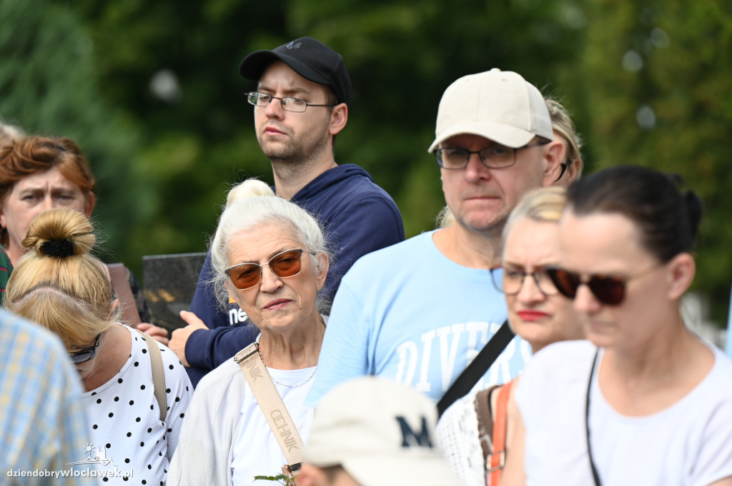 Spacer z przewodnikiem: „Nekropolia z Cerkwią”