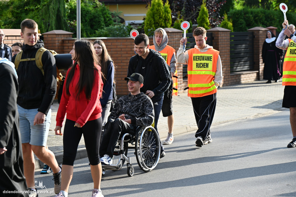 Pielgrzymka 2025: W drodze na Jasną Górę