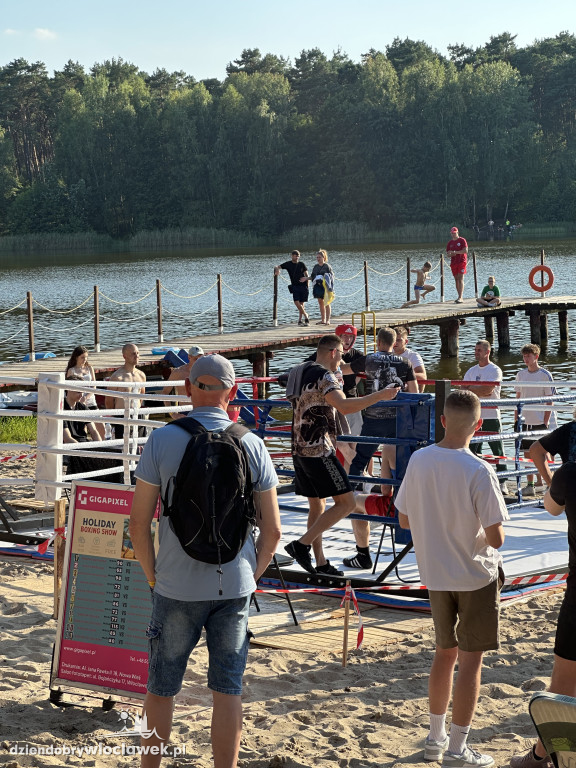 Holiday Boxing Show nad Jeziorem Czarnym