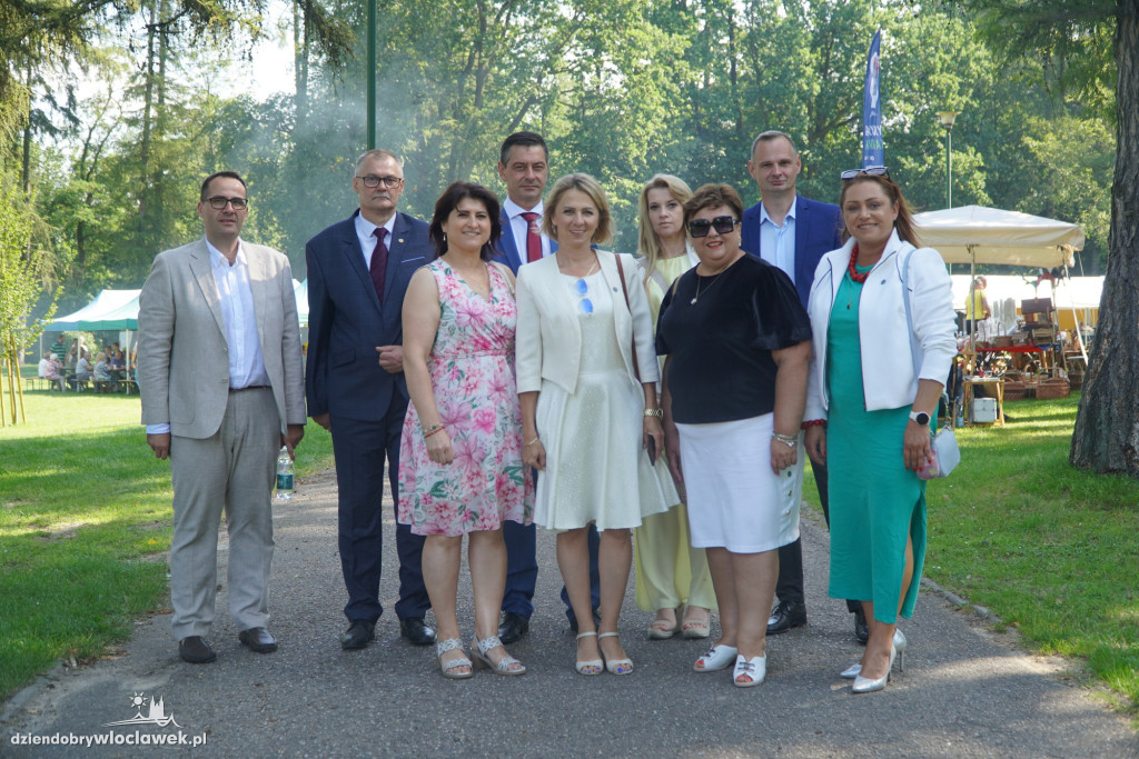 Miodowe Lato 2025 w Zarzeczewie