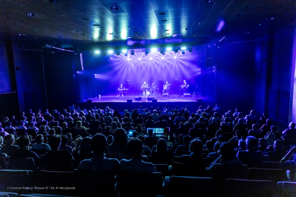 Koncert na leżakach w Browarze B.