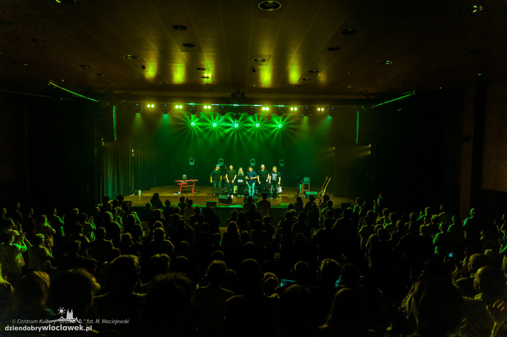Koncert na leżakach w Browarze B.