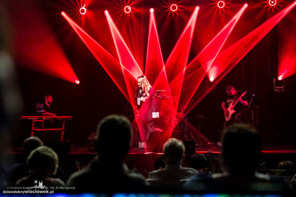 Koncert na leżakach w Browarze B.