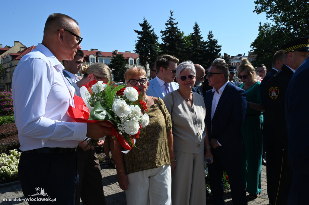 Uroczystości z okazji 15 sierpnia na Pl. Wolności