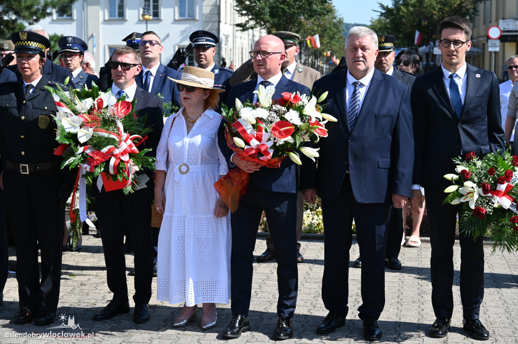 Uroczystości z okazji 15 sierpnia na Pl. Wolności