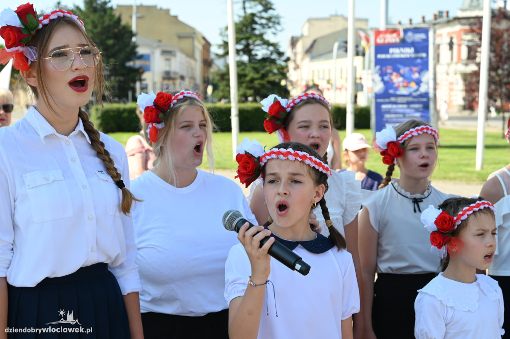 Uroczystości z okazji 15 sierpnia na Pl. Wolności