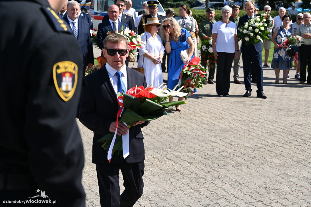 Uroczystości z okazji 15 sierpnia na Pl. Wolności