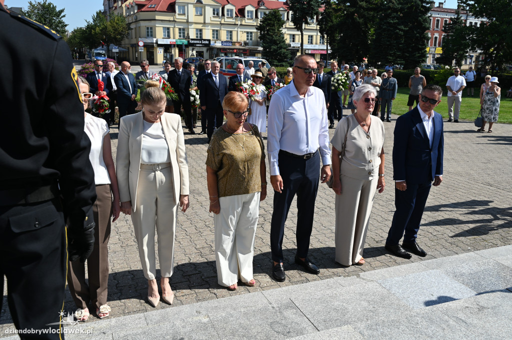 Uroczystości z okazji 15 sierpnia na Pl. Wolności