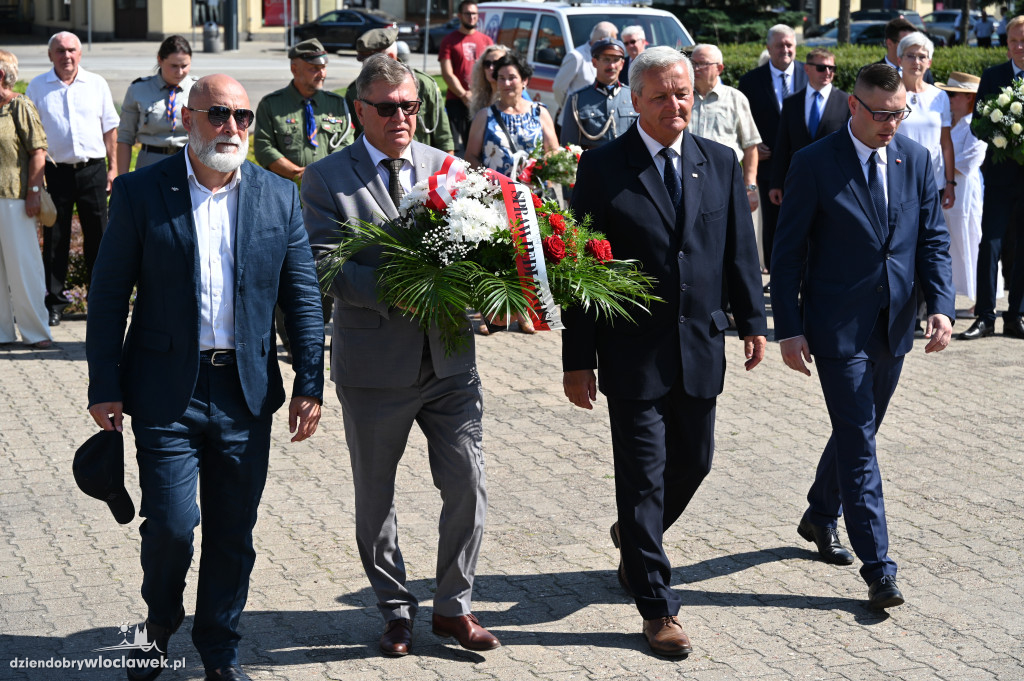 Uroczystości z okazji 15 sierpnia na Pl. Wolności