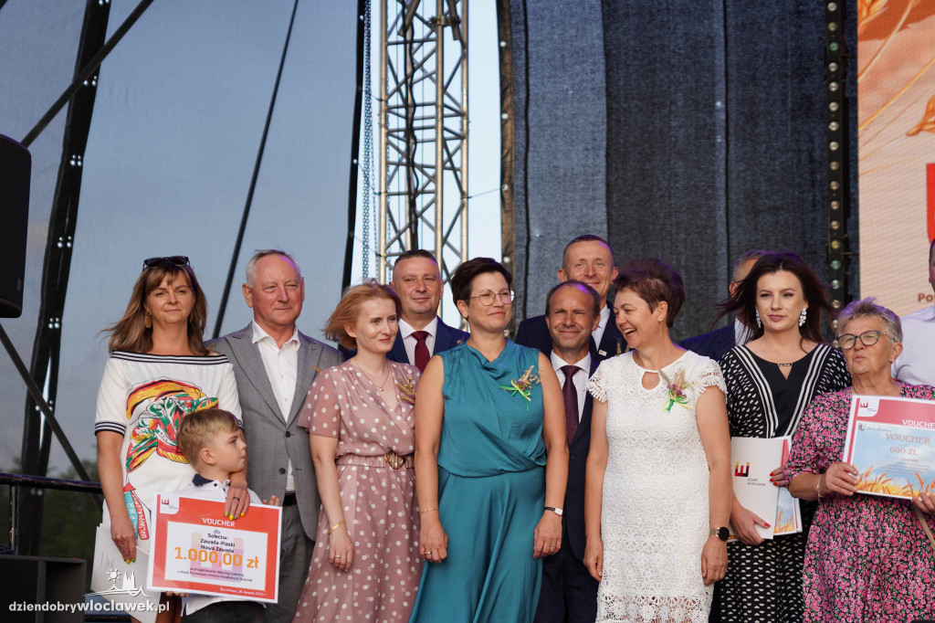 Dożynki Powiatu Włocławskiego w Baruchowie 2025