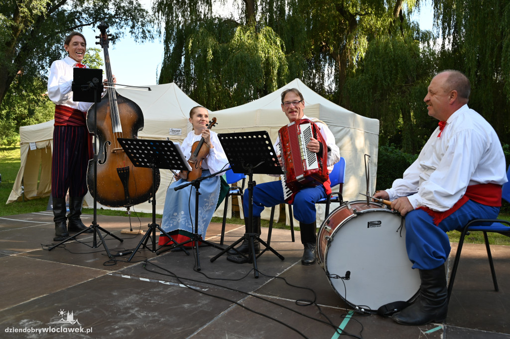 Piknik pod kujawskim niebem