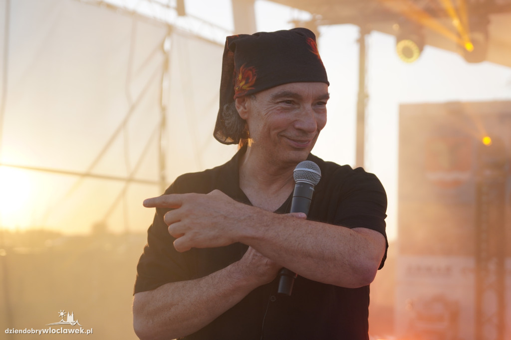 Kruszyn świętuje z muzyką - Stachursky na scenie!
